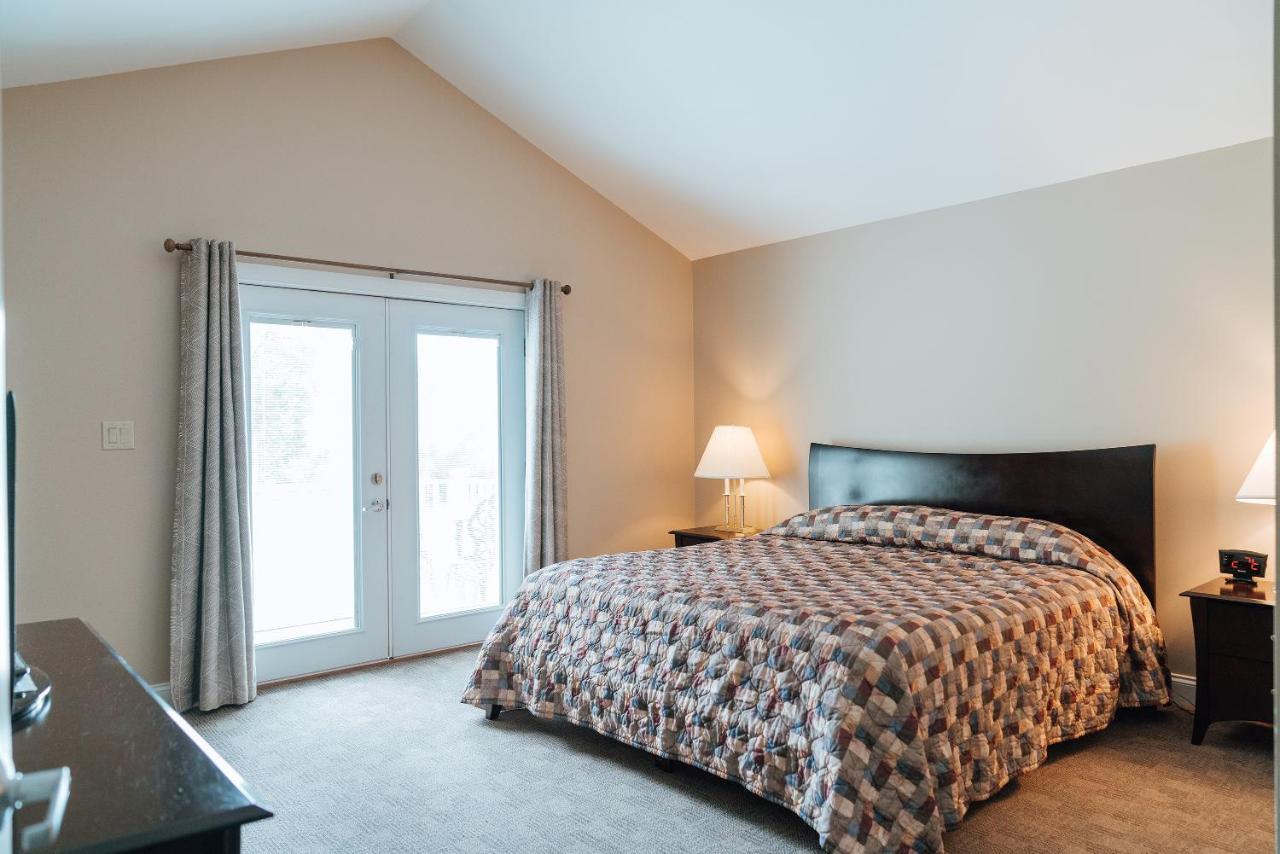 Skaneateles Suites Экстерьер фото