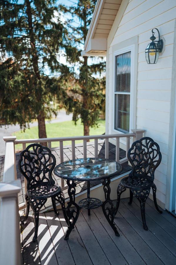 Skaneateles Suites Экстерьер фото