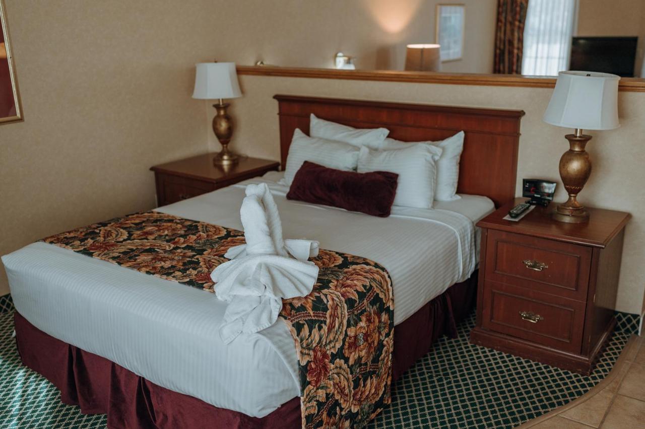 Skaneateles Suites Экстерьер фото