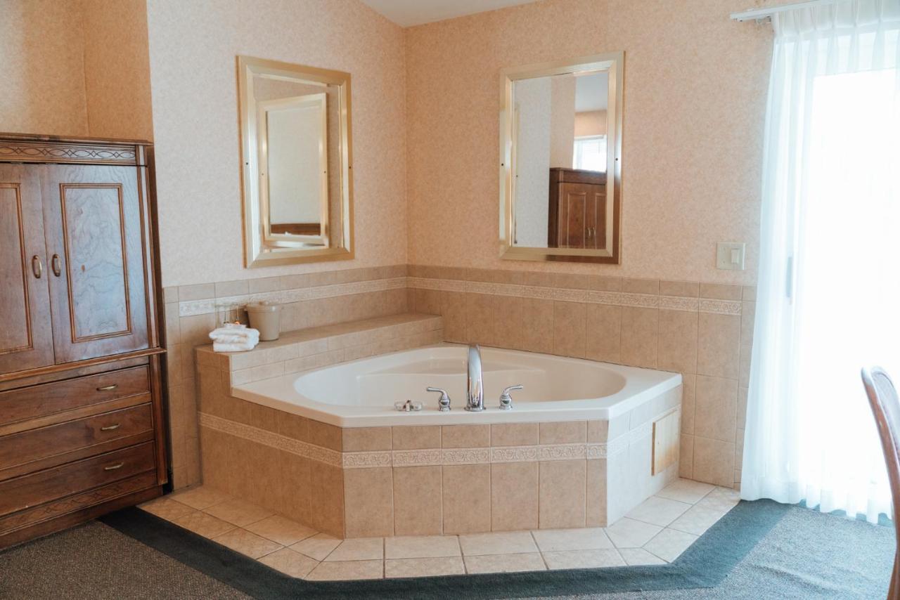 Skaneateles Suites Экстерьер фото