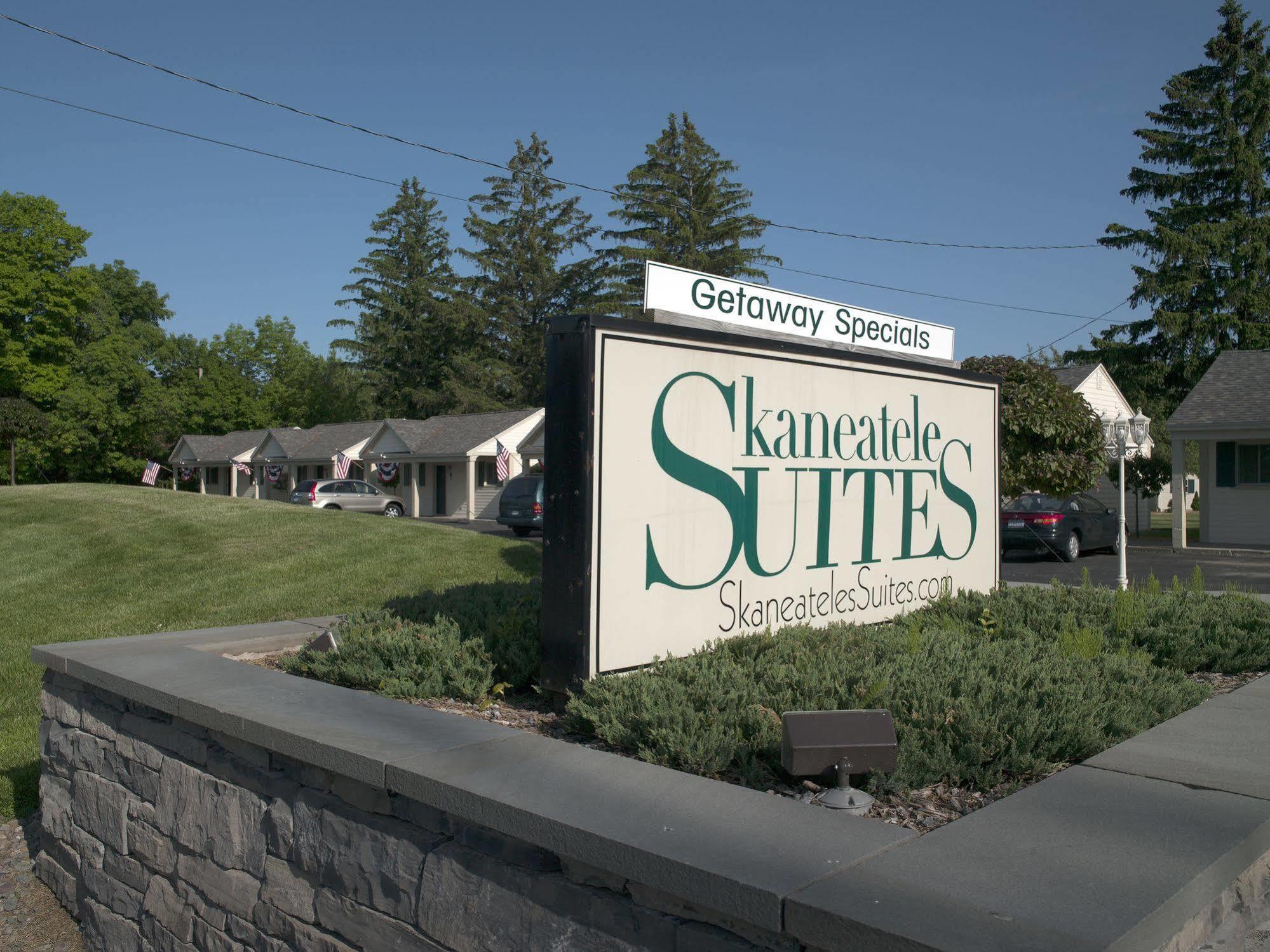 Skaneateles Suites Экстерьер фото